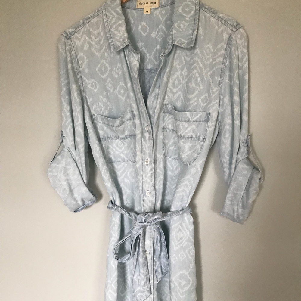 Anthropologie Cloth and Stone Ikat Chambray Dress